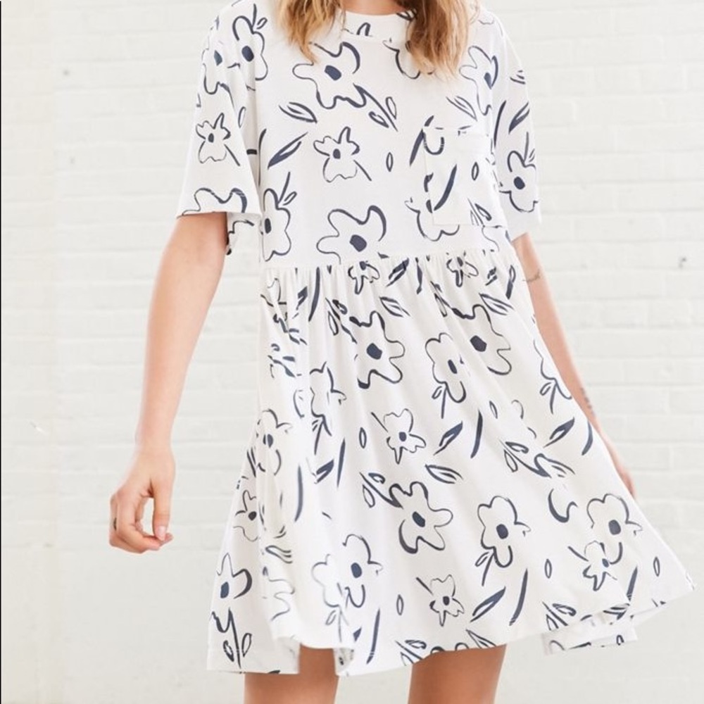 Silence + Noise Baby Doll Tshirt Dress